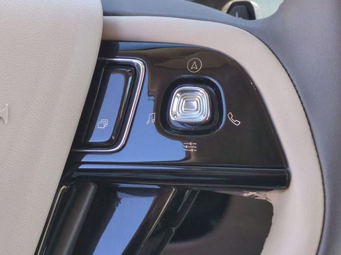 Certified 2023 Lincoln Corsair AWD w/ Equipment Group 101A image 20