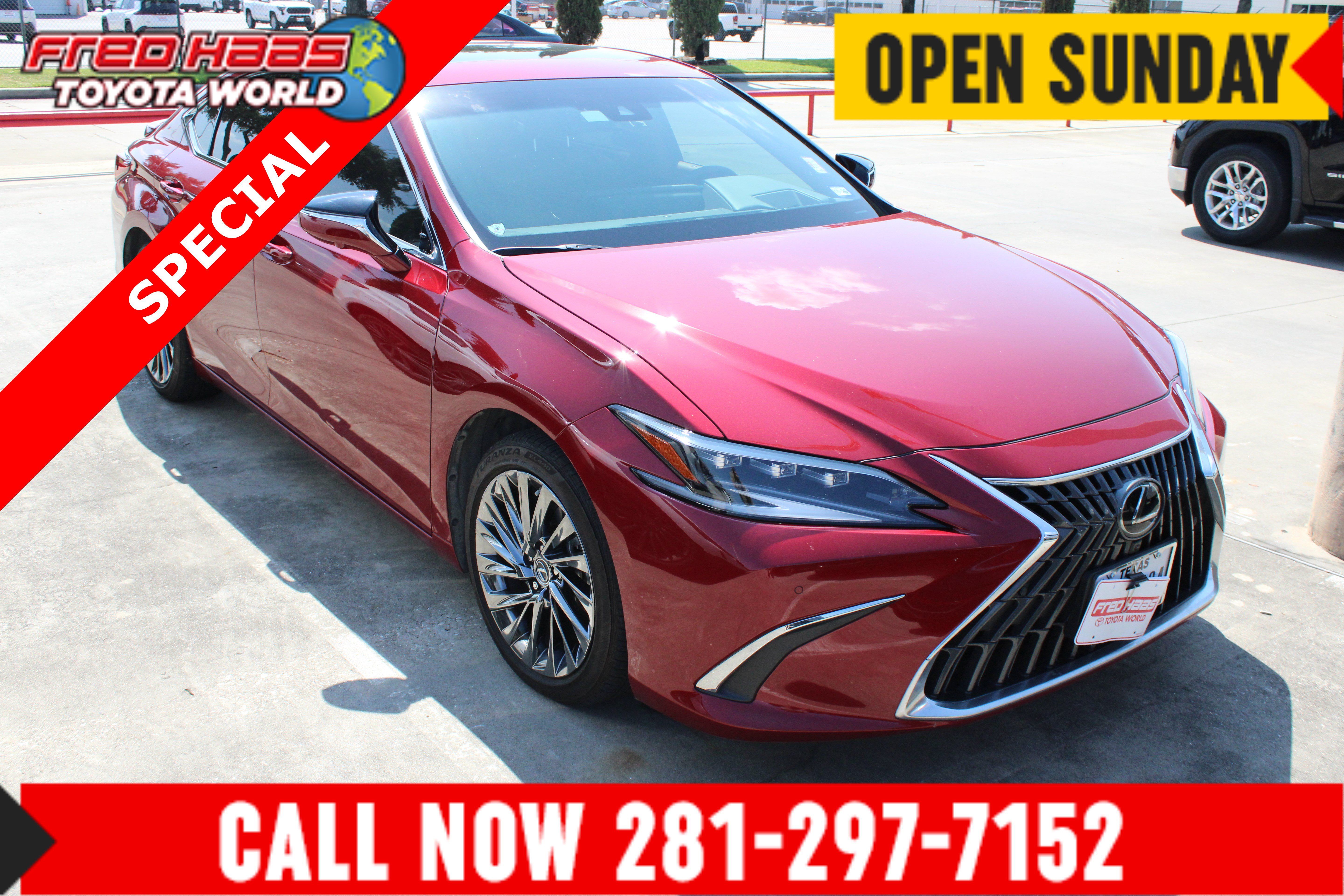 Used 2025 Lexus ES 300h Ultra Luxury w/ Accessory Package (Z2) FWD image 1