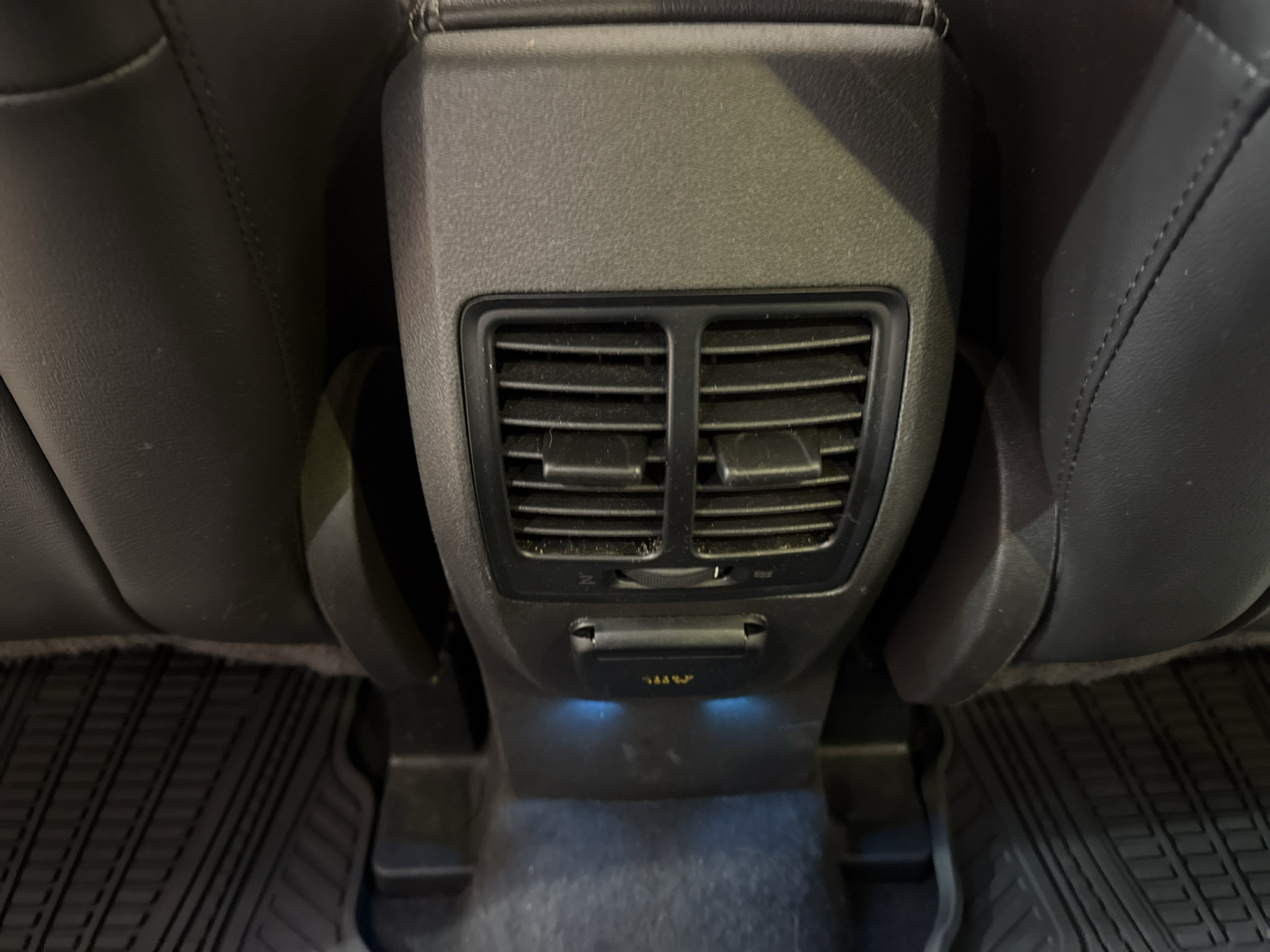 Used 2017 Ford Escape Titanium AWD/4WD image 21