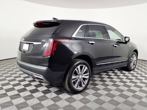 Certified 2025 Cadillac XT5 Premium Luxury image 4