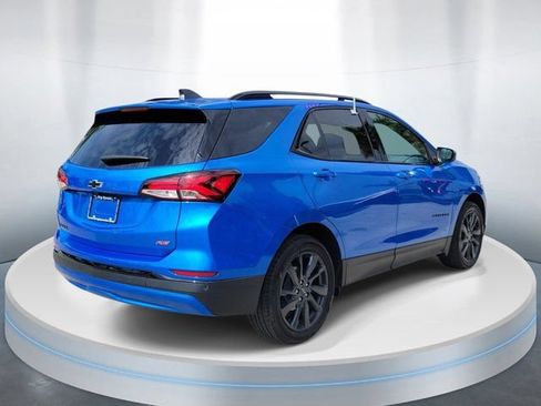 Used 2024 Chevrolet Equinox RS FWD image 4