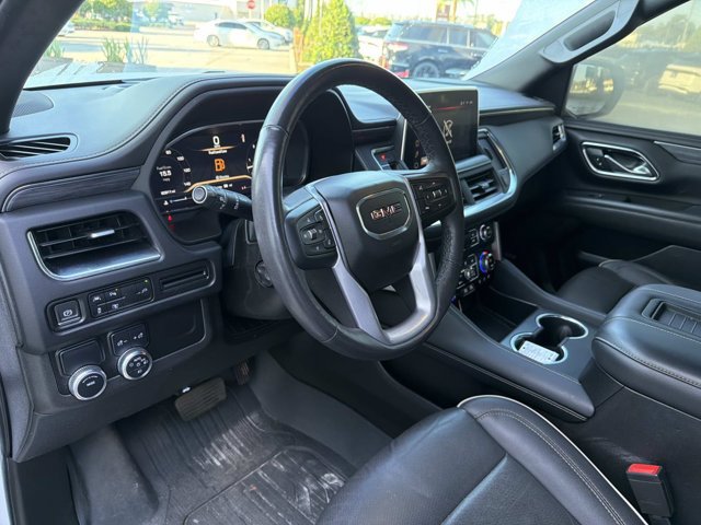 Used 2022 GMC Yukon SLT w/ SLT Premium Package RWD image 14