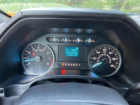 Used 2019 Ford F150 XLT image 23