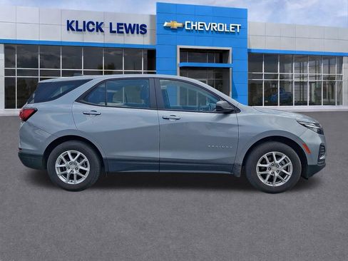 Used 2024 Chevrolet Equinox LS AWD/4WD image 7