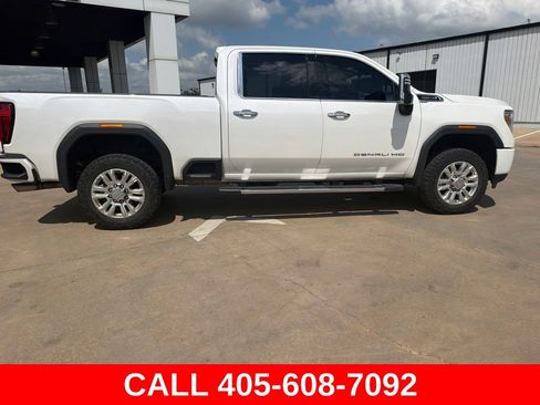 Used 2021 GMC Sierra 2500 Denali w/ Denali Ultimate Package AWD/4WD image 2