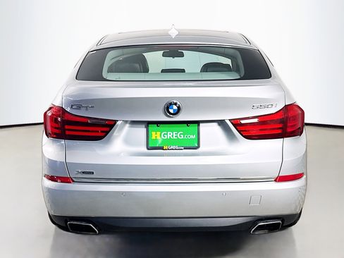 Used 2017 BMW 550i Gran Turismo xDrive w/ Executive Package AWD/4WD image 8