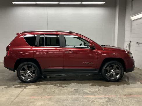 Used 2016 Jeep Compass High Altitude AWD/4WD image 3
