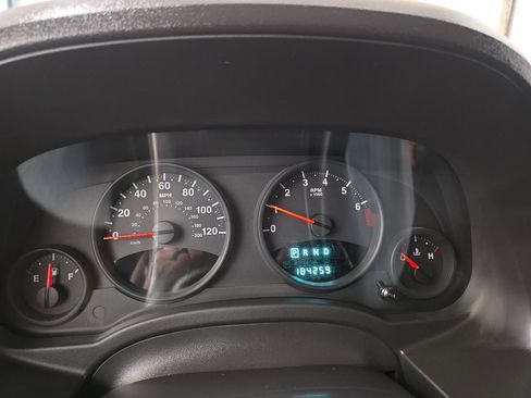 Used 2013 Jeep Patriot Latitude image 48