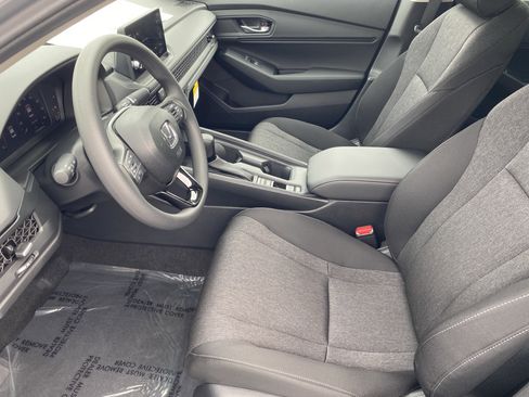 Used 2026 Honda Accord SE image 15