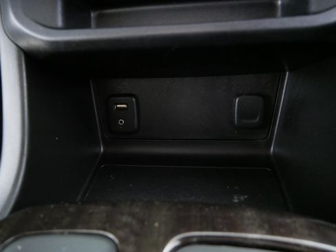 Used 2015 GMC Canyon SLE w/ SLE Convenience Package image 30