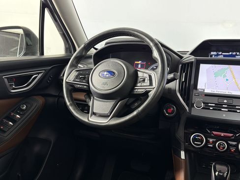 Used 2023 Subaru Outback Premium AWD/4WD image 28