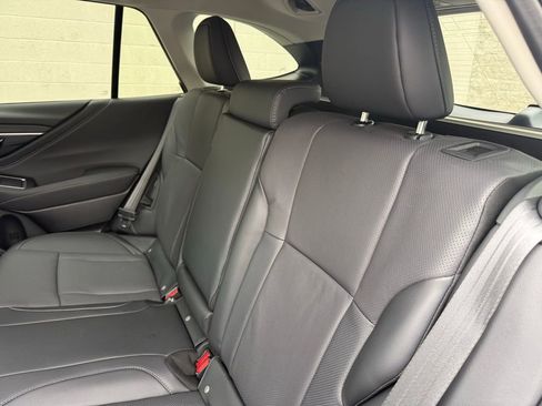 New 2025 Subaru Outback Limited image 26