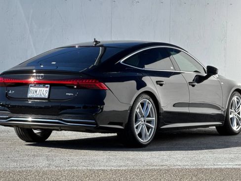 Used 2021 Audi A7 3.0T Premium Plus w/ Premium Plus AWD/4WD image 3