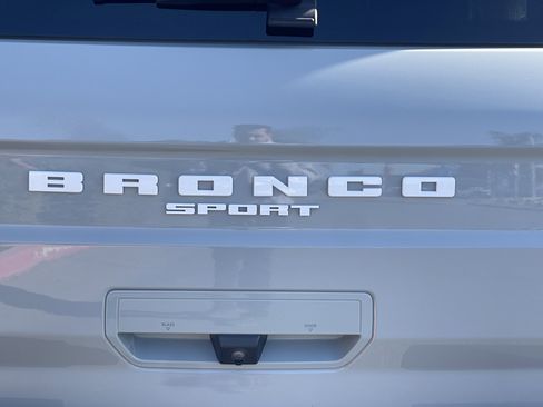 Used 2022 Ford Bronco Sport Badlands w/ Premium Package image 10