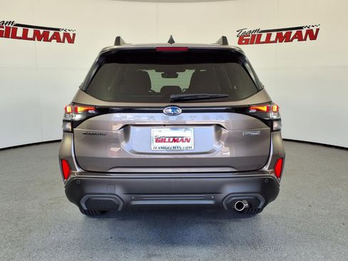 Used 2025 Subaru Forester Limited AWD/4WD image 6