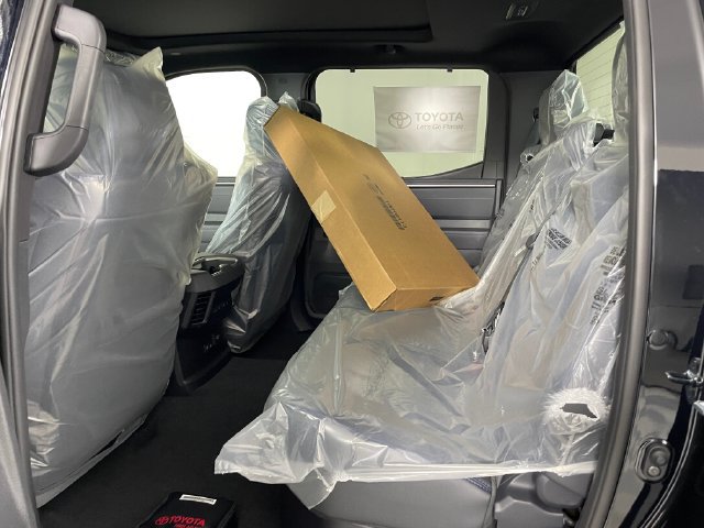 New 2026 Toyota Tundra Platinum AWD/4WD image 6
