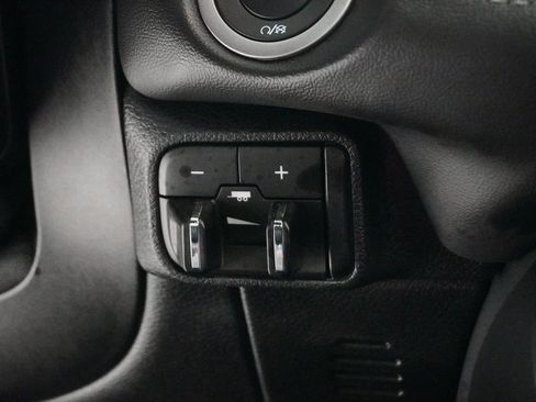 Certified 2024 Dodge Durango SXT image 25