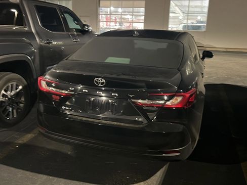 Used 2025 Toyota Camry LE image 9