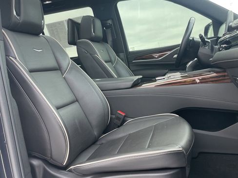 Used 2023 Cadillac Escalade Premium Luxury w/ LPO, Floor Liner Package image 15