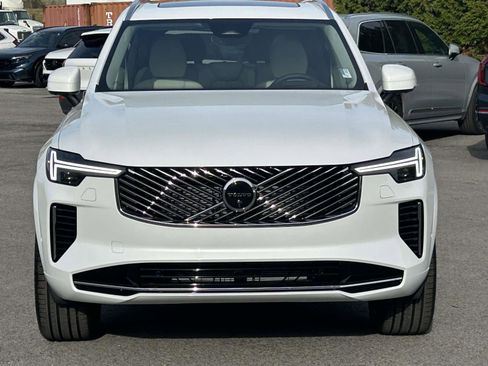 New 2026 Volvo XC90 B6 Ultra image 8