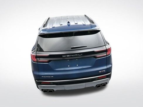 Used 2025 GMC Acadia Denali image 23