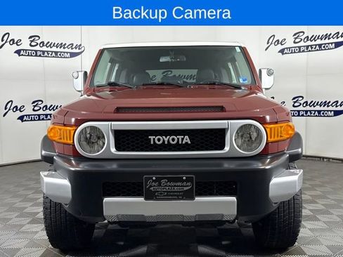 Used 2010 Toyota FJ Cruiser 4WD image 3