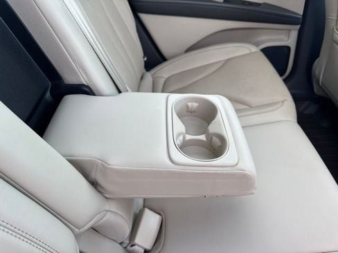 Used 2020 Lincoln Nautilus Reserve AWD/4WD image 25