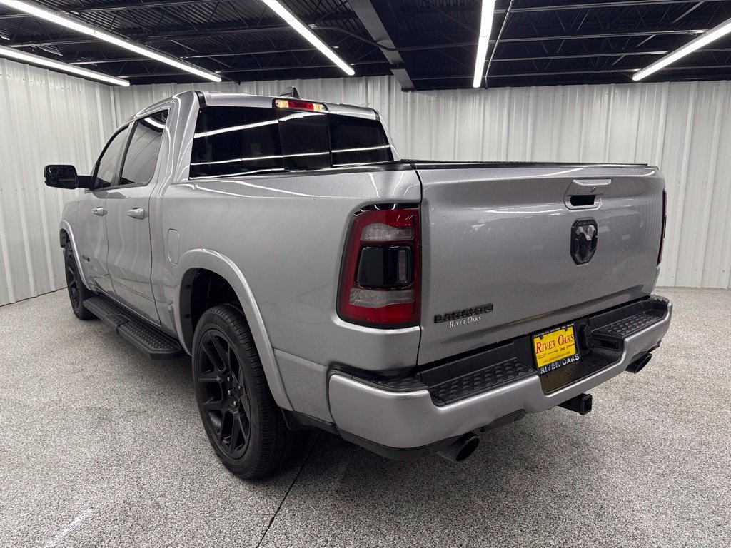 Used 2021 RAM 1500 Laramie w/ Night Edition RWD image 4