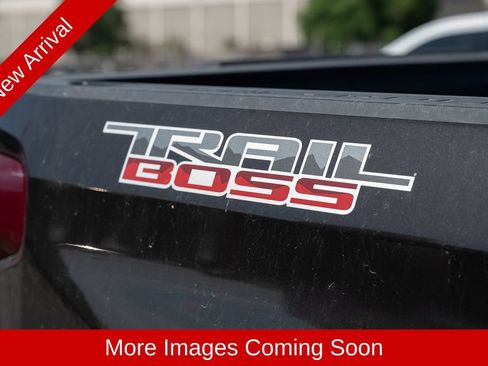 Used 2020 Chevrolet Silverado 1500 Custom Trail Boss w/ Custom Convenience Package AWD/4WD image 9