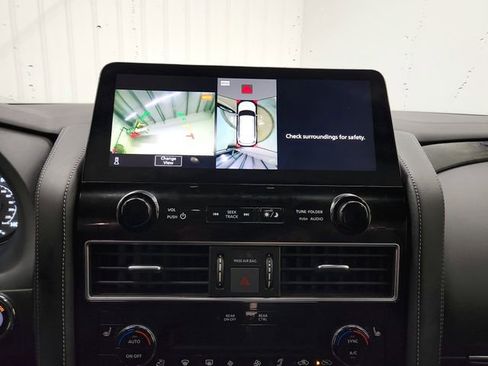 Used 2023 INFINITI QX80 Luxe w/ Cargo Package image 23