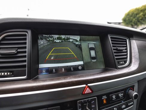 Used 2019 Genesis G80 5.0 Ultimate RWD image 19