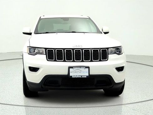 Used 2022 Jeep Grand Cherokee Laredo E AWD/4WD image 2
