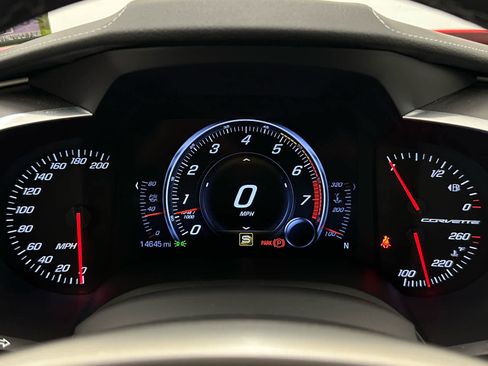 Used 2017 Chevrolet Corvette Grand Sport RWD image 21