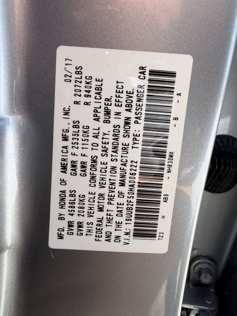 Used 2017 Acura TLX w/ Technology Package FWD image 28