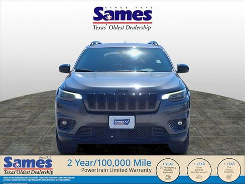 Used 2023 Jeep Cherokee Altitude Lux image 2