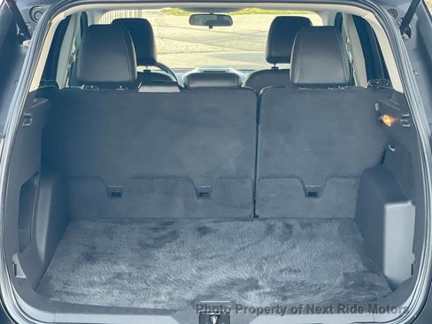 Used 2014 Ford Escape SE w/ SE Chrome Package image 28