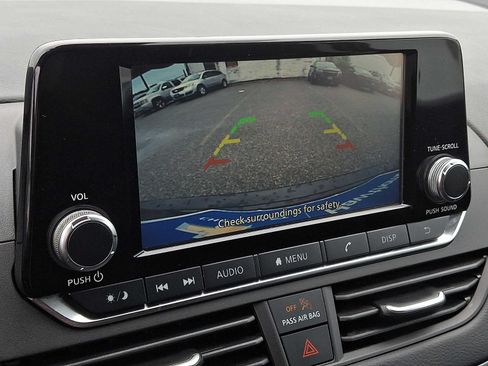 Used 2021 Nissan Altima 2.5 S FWD image 17