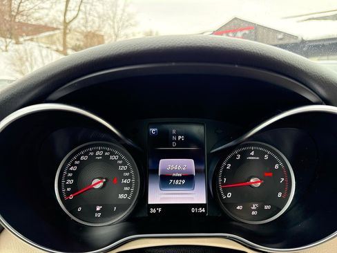 Used 2017 Mercedes-Benz C 300 4MATIC Sedan image 46