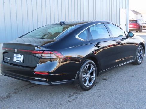 Used 2023 Honda Accord EX image 3
