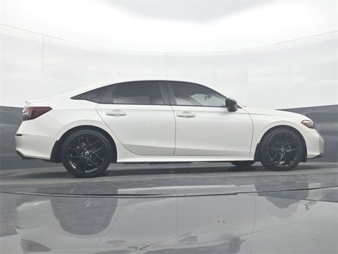 Used 2025 Honda Civic Sport image 34