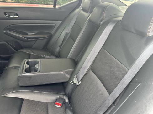 Used 2022 Nissan Altima 2.5 SR FWD image 28