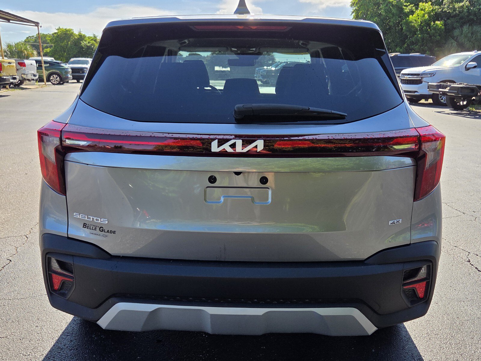 Used 2024 Kia Seltos LX AWD/4WD image 4