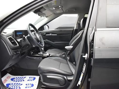 Used 2024 Kia Seltos S FWD image 14