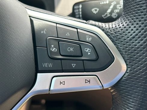 Used 2022 Volkswagen Atlas Cross Sport SEL Premium R-Line AWD/4WD image 29
