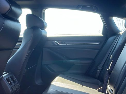 Used 2021 Honda Accord Sport image 26