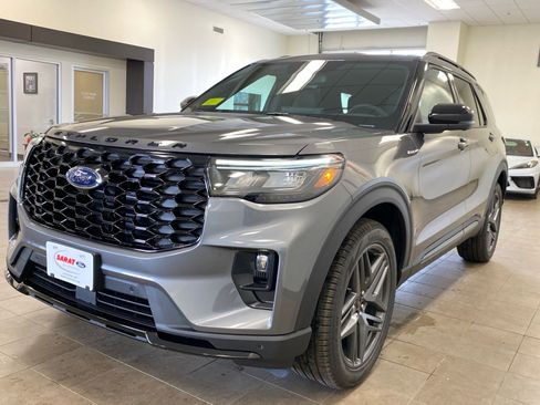 New 2026 Ford Explorer ST-Line w/ ST-Line Street Pack AWD/4WD image 34