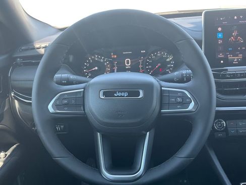 New 2026 Jeep Compass Latitude image 21