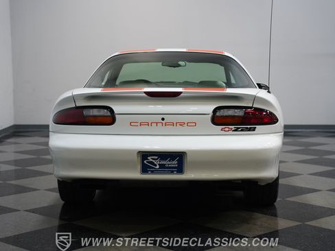 Used 1997 Chevrolet Camaro Z28 w/ Preferred Equipment Group 2 RWD image 11