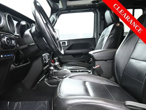 Used 2023 Jeep Wrangler Unlimited Sahara w/ Cold Weather Group image 13