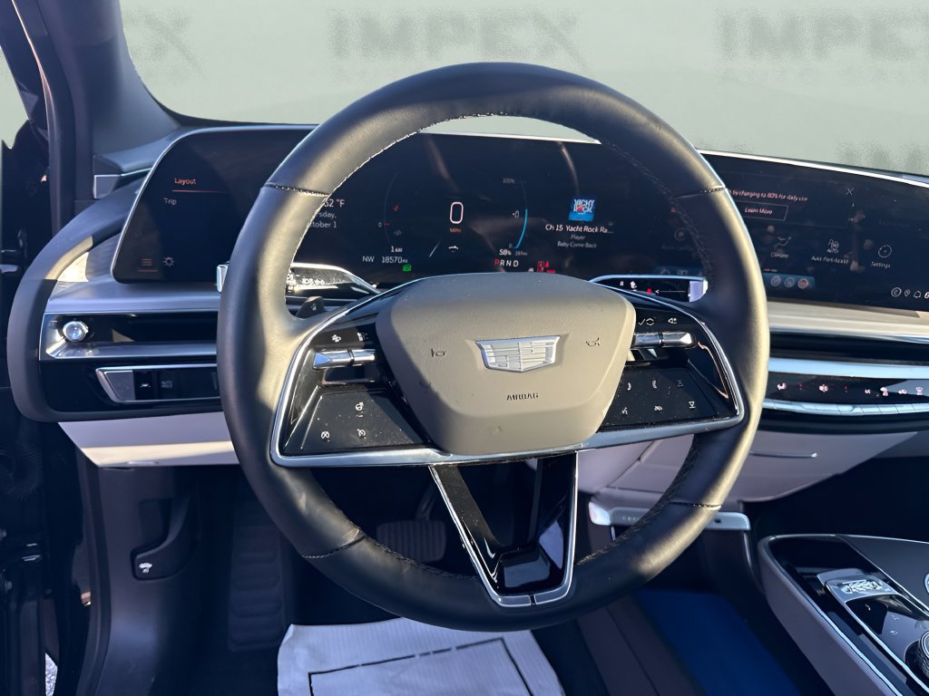 Used 2024 Cadillac Lyriq Luxury RWD image 13